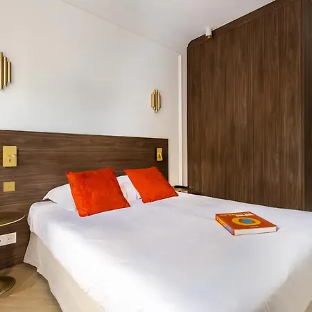 Luxurious & 2bd For 4 Apartament