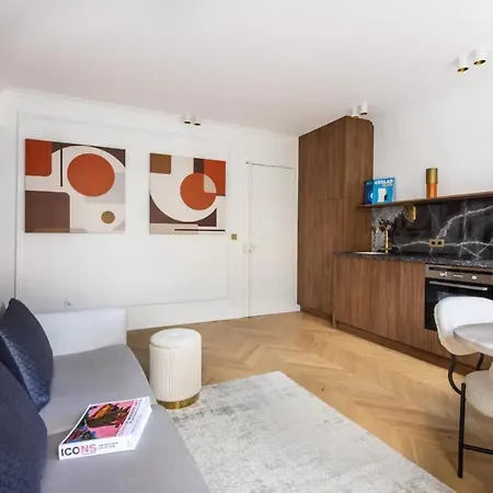 Luxurious & 2bd For 4 * Parijs
